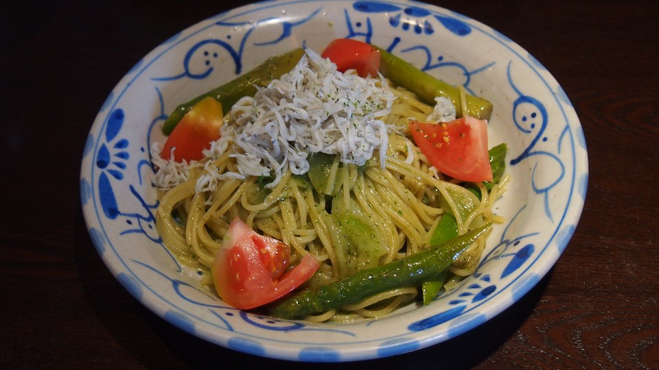 バジルとシラスのパスタ